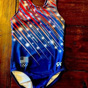 EUC GK Gymnastics Official USA 🇺🇸 Leo child’s small
